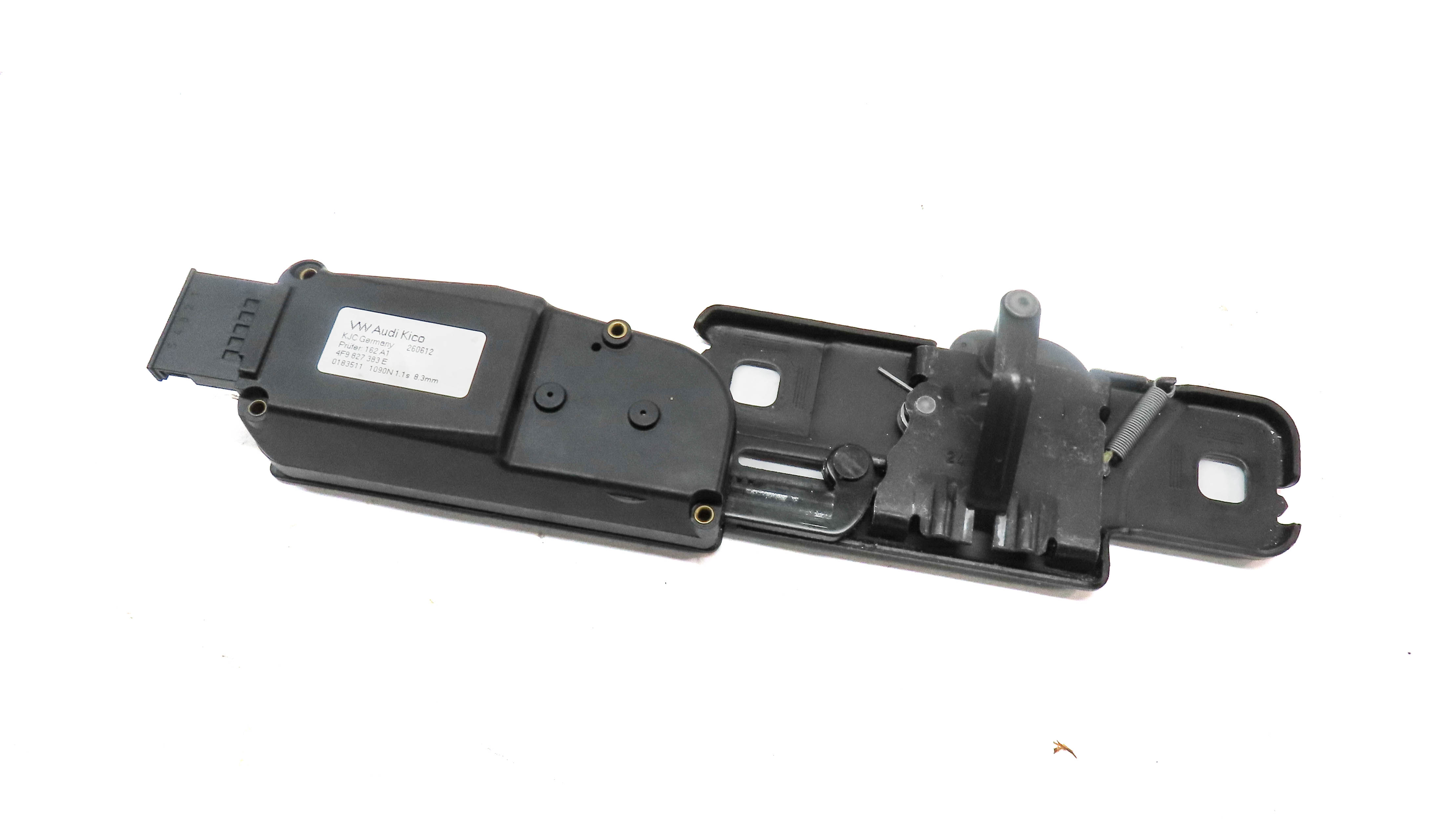 2012 AUDI Q5 (B8 8R) REAR TRUNK TAILGATE HATCH LOWER LOCK LATCH STRIKER PLATE — exact item pictured